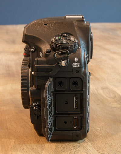 Nikon D850 45.7 MP DSLR Camera (Body Only) - Near mint cond., low shutter count