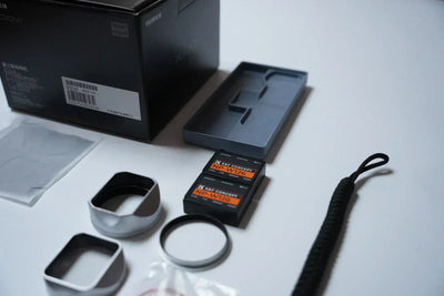 Fujifilm X100VI Silver + Box & Accessories | 23mm f/2 | Excellent Condition