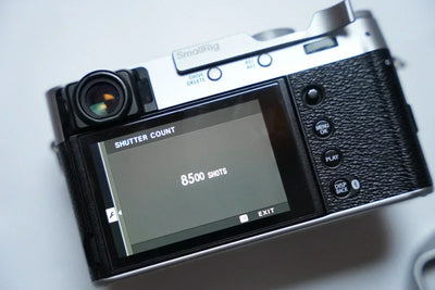 Fujifilm X100VI Silver + Box & Accessories | 23mm f/2 | Excellent Condition